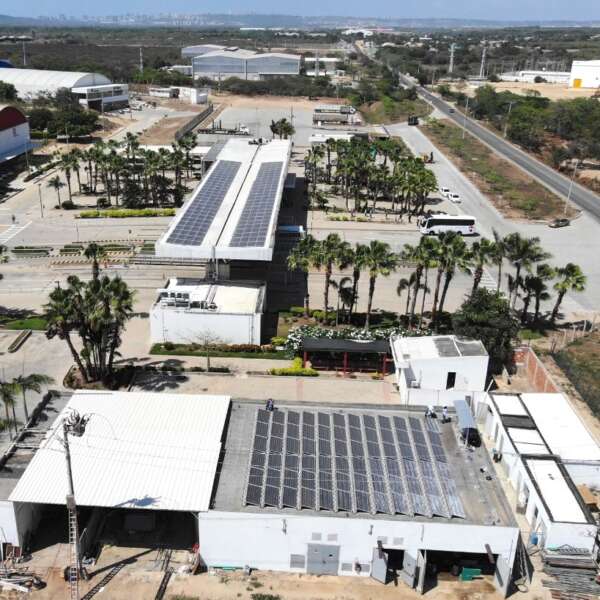 Energías renovables Zona Franca La Cayena